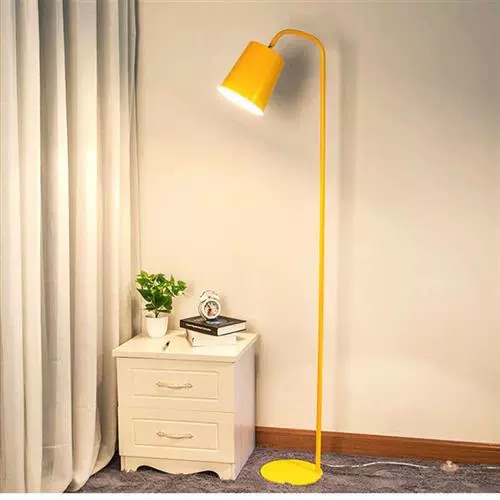 Торшер желтый Alephor, 26*26*162 см, LED, Е27, металл, 10 Вт