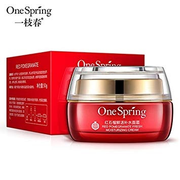 Набор увлажняющей косметики с экстрактом красного граната  One Spring