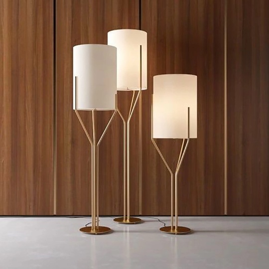 Торшер белый, медь Amelli 34*145, светодиодный, E27, металл, ткань