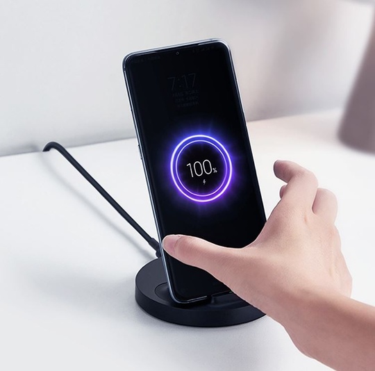 Беспроводное зарядное устройство Xiaomi 20W Vertical Air-cooled Wireless Charging