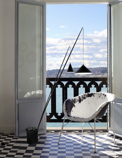 Напольный светильник MAI HE MAI черный North Vibia, E27, 10 Вт