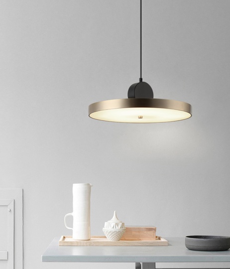 Подвесной светильник MAI HE MAI латунь. 40*15,5 см. Calee - светильник круглый подвесной, LED, 36 Вт