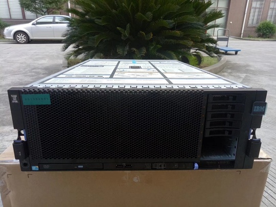 Сервер IBM System x3850 X5