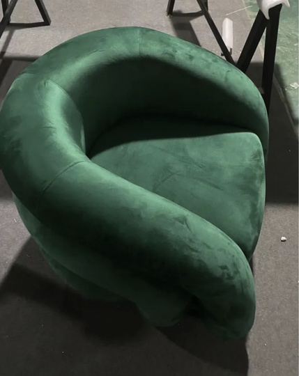 Зеленое кресло. Кресло мягкое зеленое из ворсовой ткани, 1 шт., 88х84х70 см
