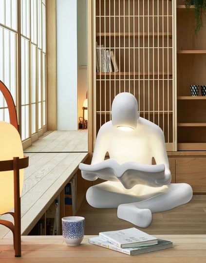 Торшер человек. Напольный светильник белый. Дизайнерский торшер Reader, LED, 7 Вт