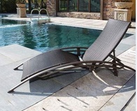 Шезлонг из ротанга Mojia