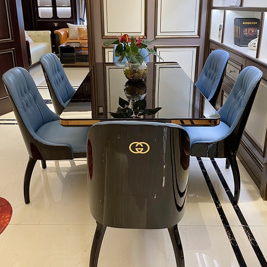 Обеденная группа для кухни Foltcha. Стол + 6 стульев