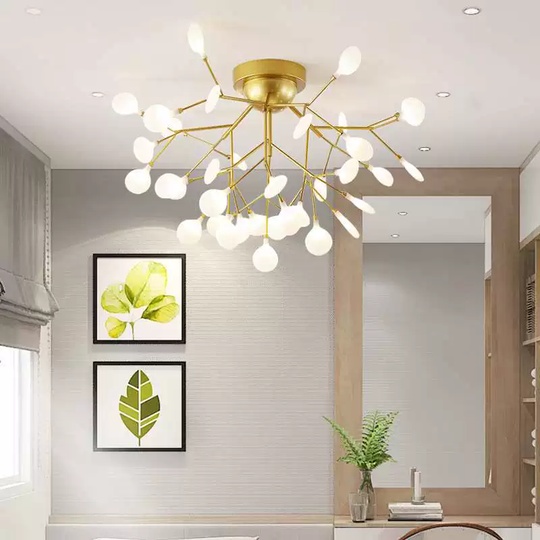 Люстра золотая Mira металл, стекло матовое, 90*57 см, G4