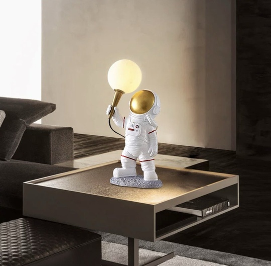 Настольная лампа, ASTRONAUT  20*41, смола, стекло, белый