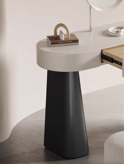 Туалетный столик Seuler, кремовый цвет, с пуфиком и зеркалом, 120х40х75 см, итальянский стиль.