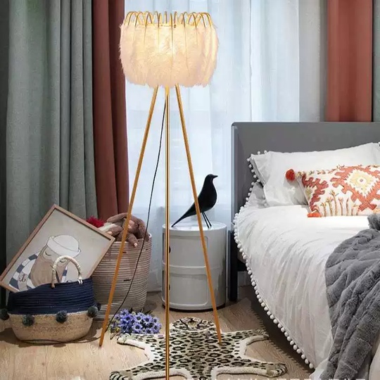 Торшер белый, золото Lumo, 45*45*160 см, светодиодный, E27, металл, перо, 20 Вт