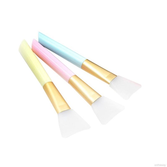 Кисть для нанесения маски для лица