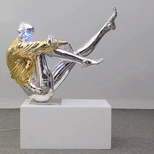 Торшер хром Man statue, 130*50*153 см, LED, смола со стекловолокном, 8 Вт