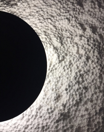 Дизайнерский светильник белый Fear, 50см, led, смола и металл, современный