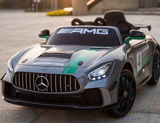 Электромобиль Mercedes Benz