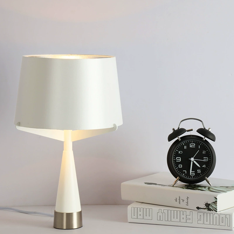 Настольная лампа AUSTEN 45*60, белый, металл, Е27.